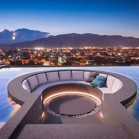 Luxury New Perfect Pool Gym Condo1 Br Чиангмай Екстериор снимка